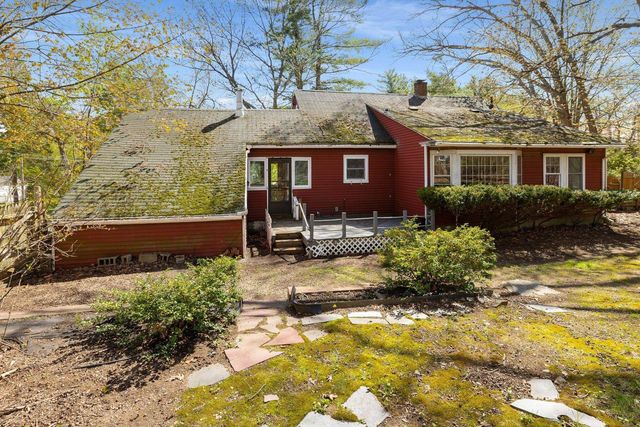 65 Mckinley Road, Portsmouth, NH 03801