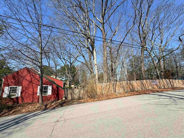 65 Mckinley Road, Portsmouth, NH 03801