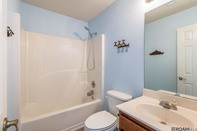 39087 Prairie North Dr, Gonzales, LA 70737