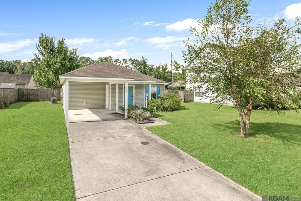 39087 Prairie North Dr, Gonzales, LA 70737