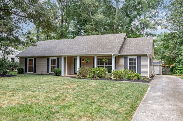 7017 Brookgreen Terrace, Matthews, NC 28104