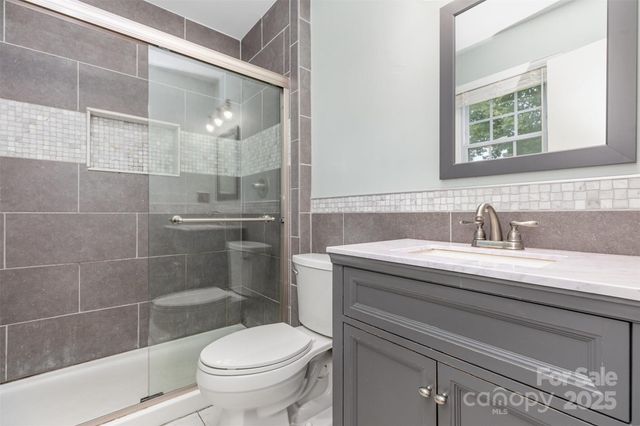 7017 Brookgreen Terrace, Matthews, NC 28104
