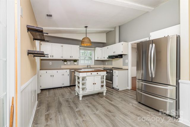 7017 Brookgreen Terrace, Matthews, NC 28104