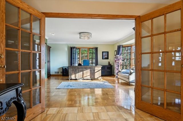 545 JOHNSTON DRIVE, Watchung Boro, NJ 07069