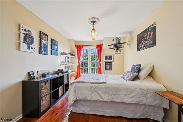 545 JOHNSTON DRIVE, Watchung Boro, NJ 07069