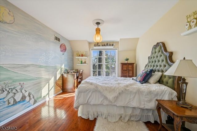 545 JOHNSTON DRIVE, Watchung Boro, NJ 07069