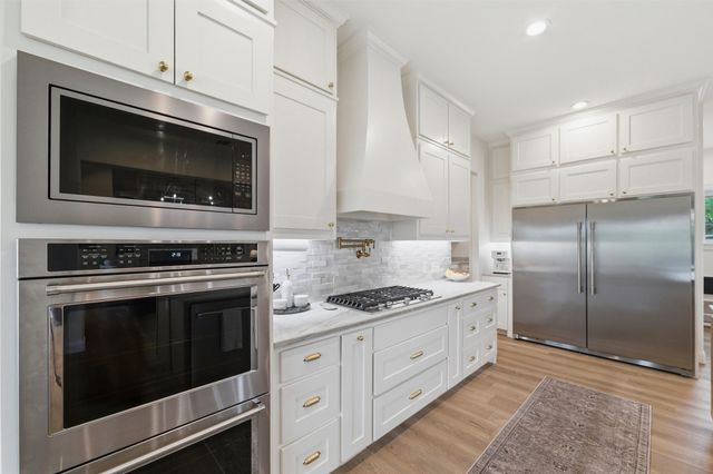 2043 Woodland Road, Weatherford, TX 76088