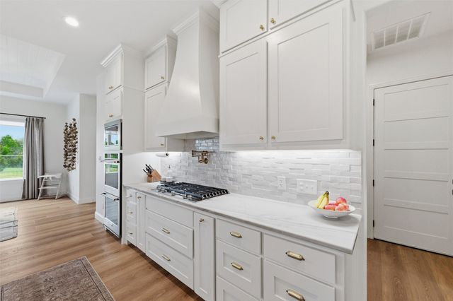 2043 Woodland Road, Weatherford, TX 76088