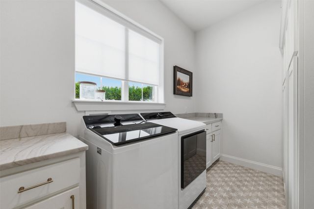 2043 Woodland Road, Weatherford, TX 76088