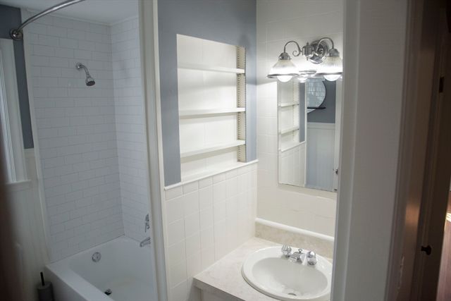 32 Cole Ter, Randolph, MA 02368