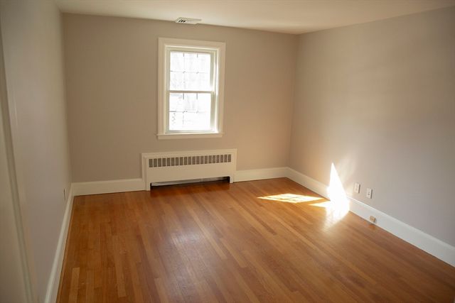 32 Cole Ter, Randolph, MA 02368