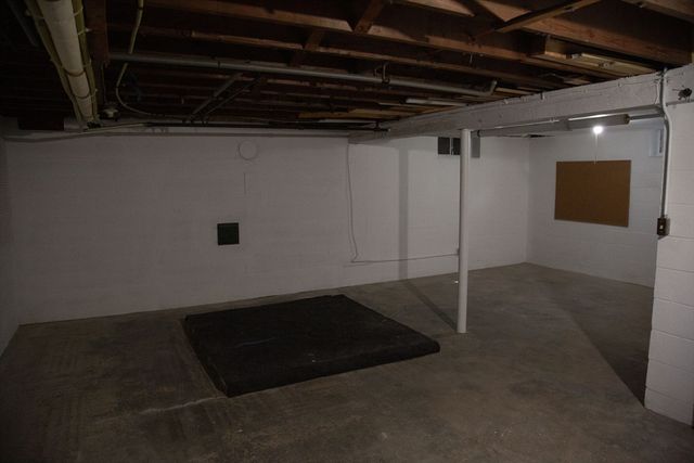 32 Cole Ter, Randolph, MA 02368