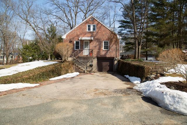 32 Cole Ter, Randolph, MA 02368
