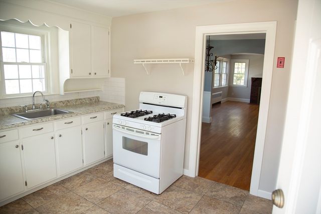 32 Cole Ter, Randolph, MA 02368