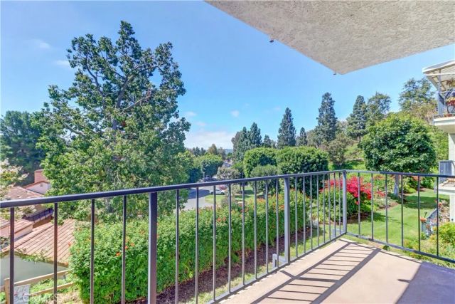 3338 Punta Alta 2D, Laguna Woods, CA 92637