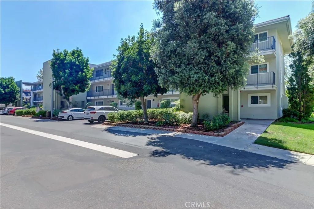 3338 Punta Alta 2D, Laguna Woods, CA 92637