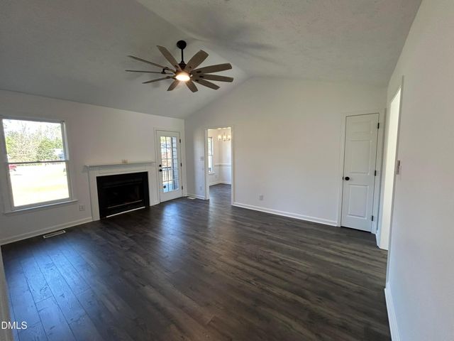 5199 Goldeneye Court, Fayetteville, NC 28303