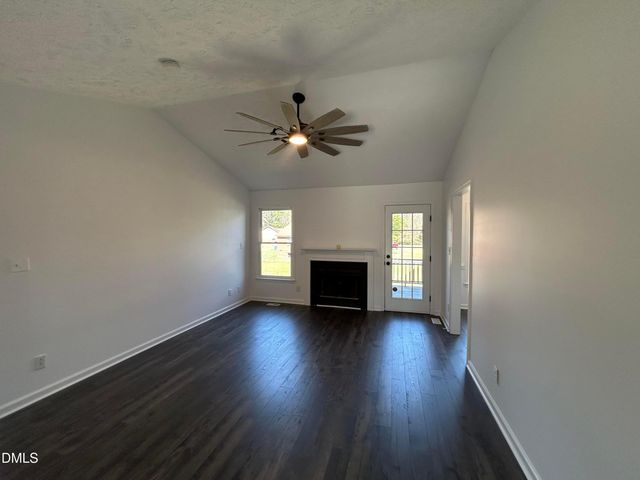 5199 Goldeneye Court, Fayetteville, NC 28303