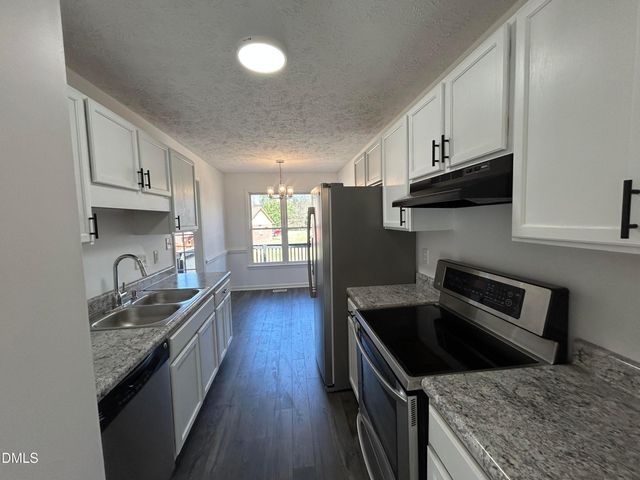 5199 Goldeneye Court, Fayetteville, NC 28303