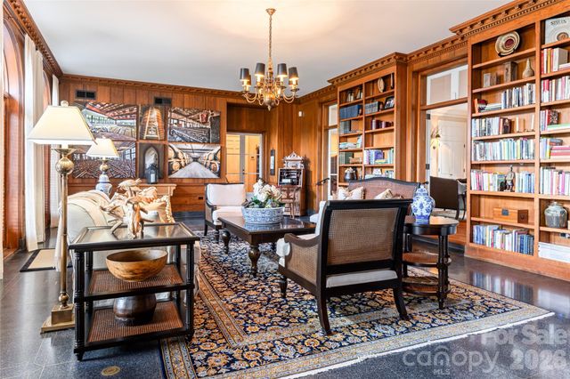 365 Sherwood Drive S, Flat Rock, NC 28731