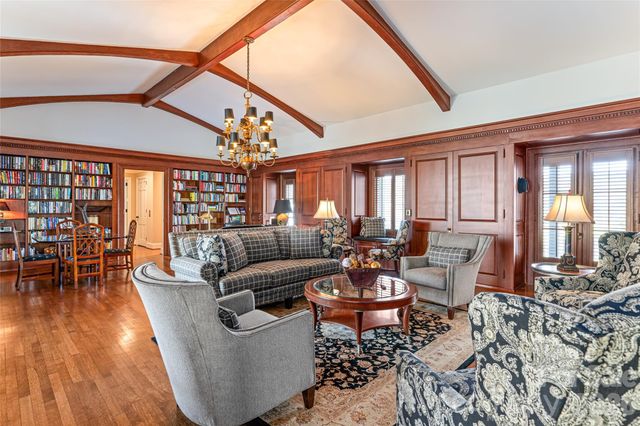 365 Sherwood Drive S, Flat Rock, NC 28731