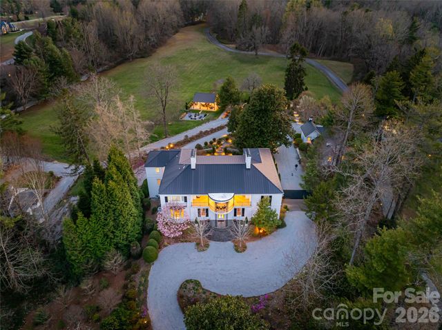 365 Sherwood Drive S, Flat Rock, NC 28731