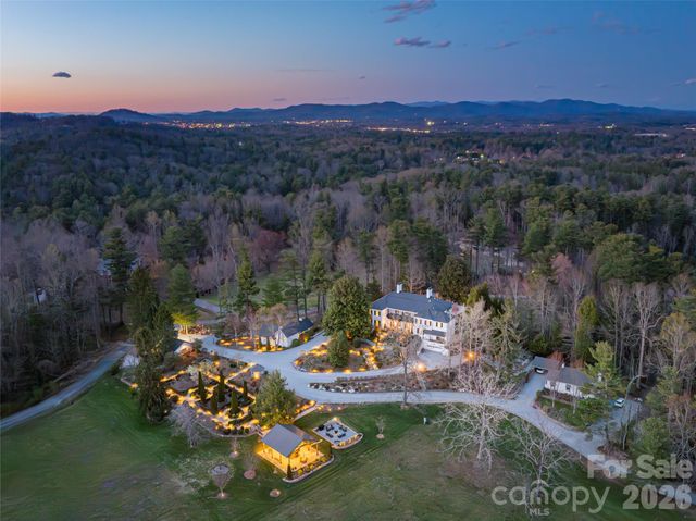 365 Sherwood Drive S, Flat Rock, NC 28731