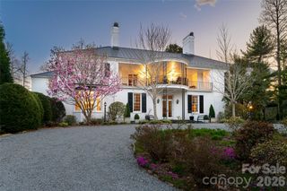 365 Sherwood Drive S, Flat Rock, NC 28731