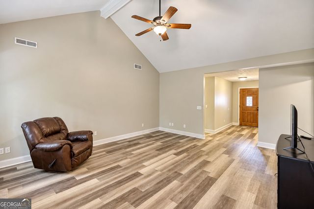 4302 Derbyshire Trace SE, Conyers, GA 30094