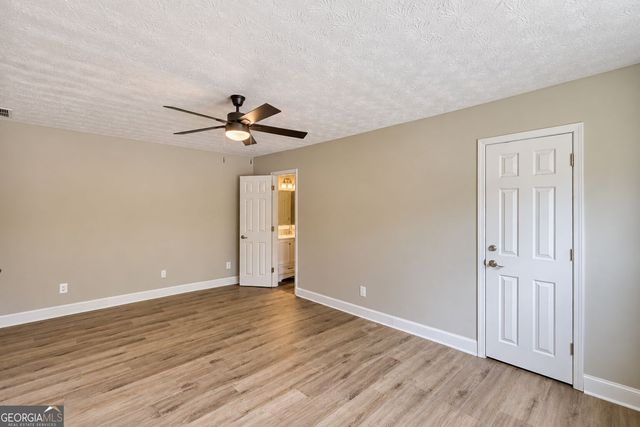 4302 Derbyshire Trace SE, Conyers, GA 30094