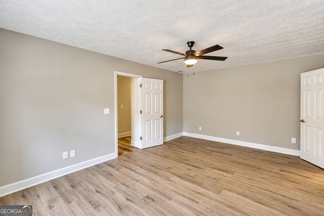 4302 Derbyshire Trace SE, Conyers, GA 30094