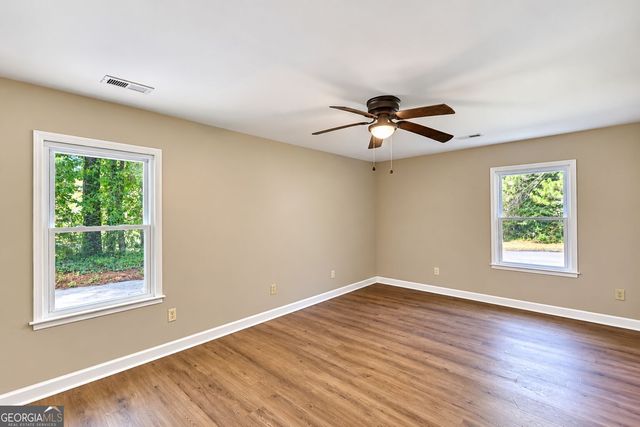4302 Derbyshire Trace SE, Conyers, GA 30094