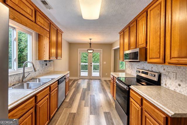 4302 Derbyshire Trace SE, Conyers, GA 30094