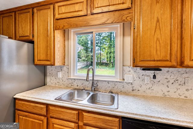 4302 Derbyshire Trace SE, Conyers, GA 30094