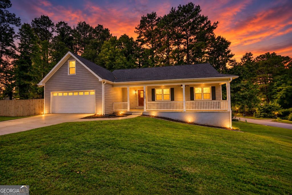 4302 Derbyshire Trace SE, Conyers, GA 30094