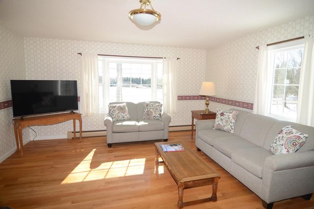 1533 Nelson Hill Road, Derby, VT 05829