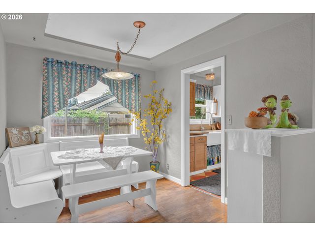 3390 BELL Ave, Eugene, OR 97402