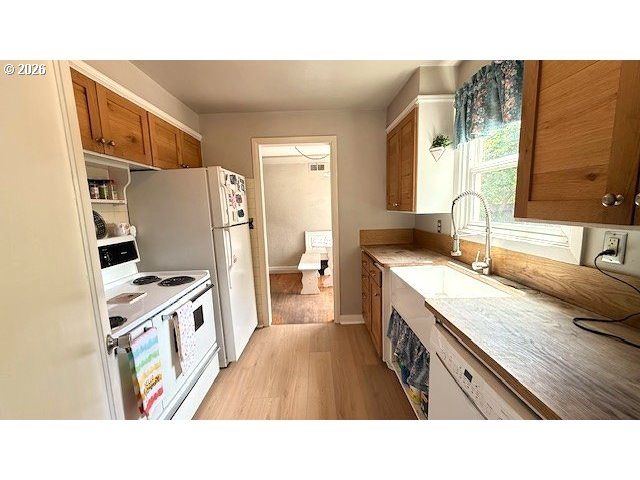 3390 BELL Ave, Eugene, OR 97402