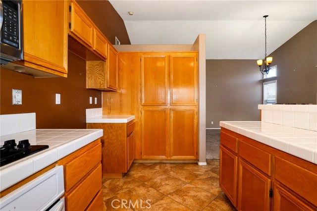 40508 Fieldcrest Lane, Palmdale, CA 93551