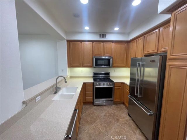 7736 Chambray Place, Rancho Cucamonga, CA 91739