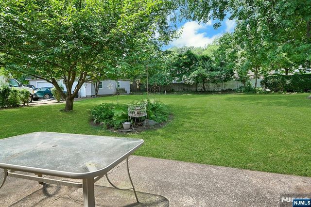 725 Millbrook Road, River Edge, NJ 07661