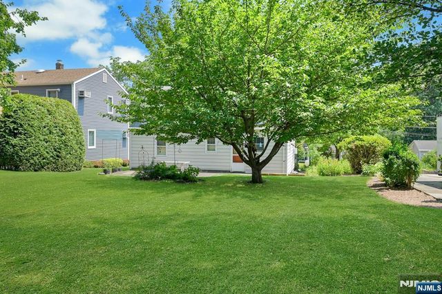 725 Millbrook Road, River Edge, NJ 07661