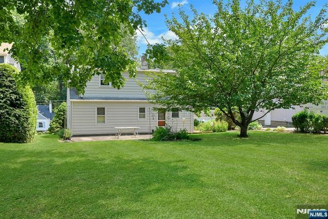 725 Millbrook Road, River Edge, NJ 07661