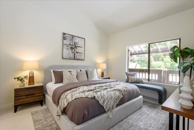 3366 Brittan Avenue 15, San Carlos, CA 94070