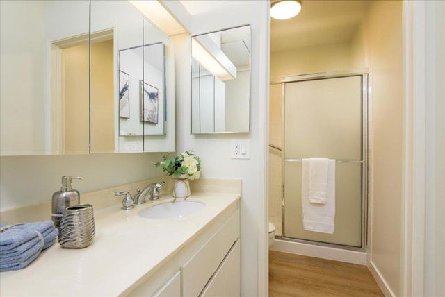 3366 Brittan Avenue 15, San Carlos, CA 94070