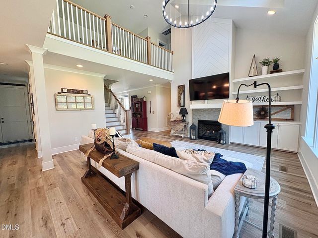 6521 Camellia Creek Drive, Raleigh, NC 27603
