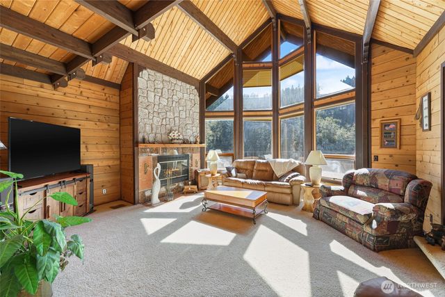 2484 Spencer Road, Salkum, WA 98582