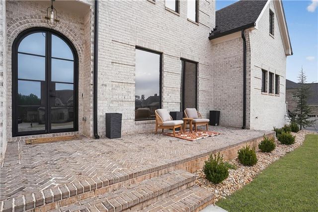 2445 Sunflower Drive, Hoschton, GA 30548