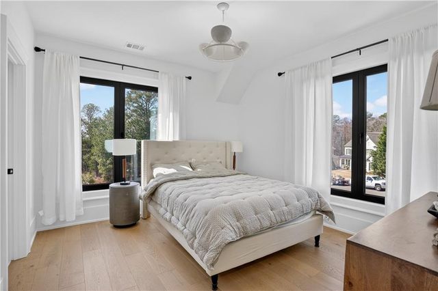 2445 Sunflower Drive, Hoschton, GA 30548