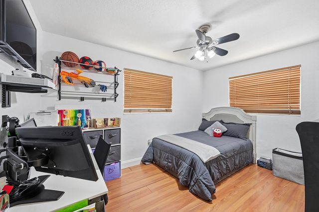 6271 Harding Street, Hollywood, FL 33024